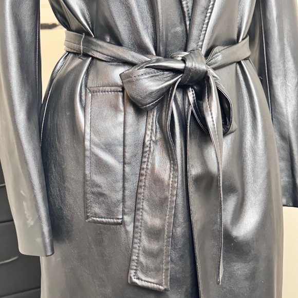 Zara long faux leather wrap coat with belt size m - Picture 4 of 5